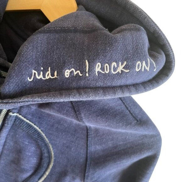 Lululemon Cycling / Biking Scuba Hoodie Size 2 Blue Special Edition - Picture 11 of 15